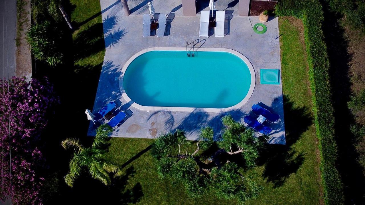 Villa Felenia - Private Pool Vryses Екстер'єр фото