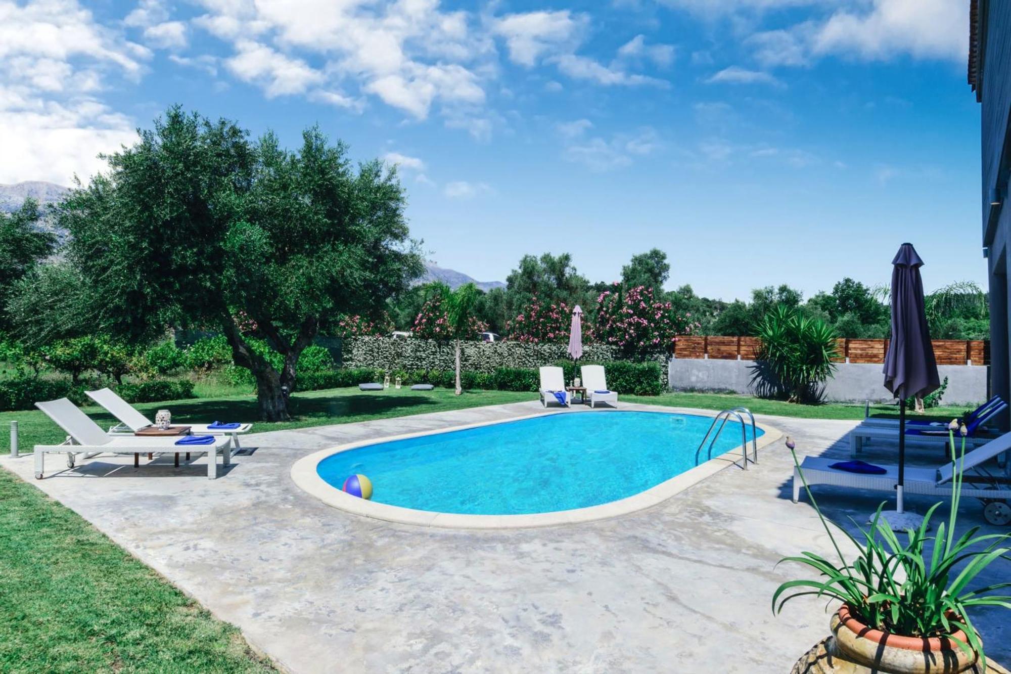 Villa Felenia - Private Pool Vryses Екстер'єр фото